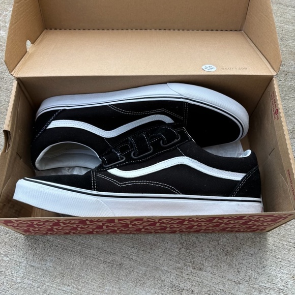 Vans Old Skool V Suede/Canvas Black/White Skate Shoes Sneakers Men's Size 13 - Picture 10 of 12